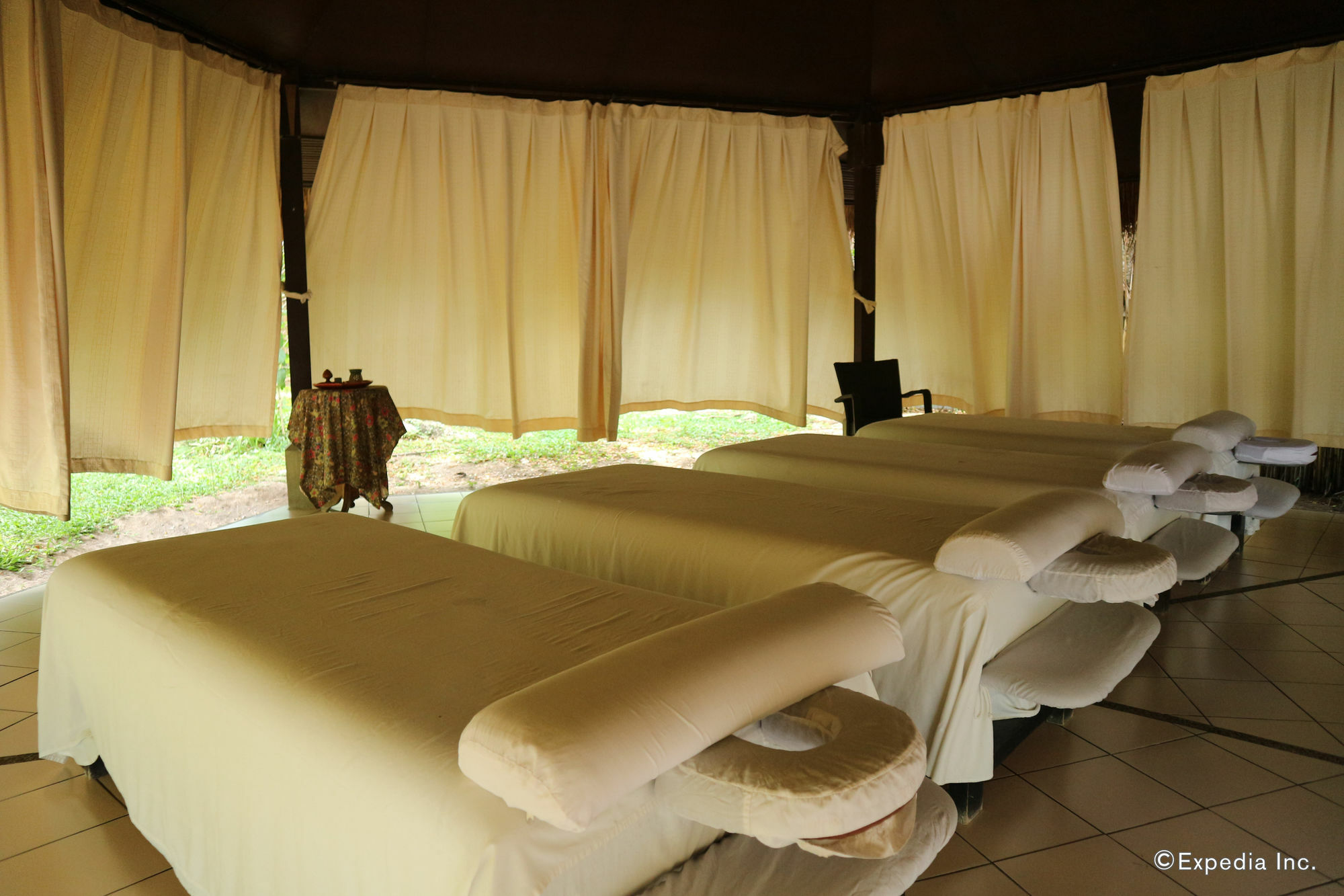 Dos Palmas Island Resort & Spa 푸에르토프린세사 외부 사진